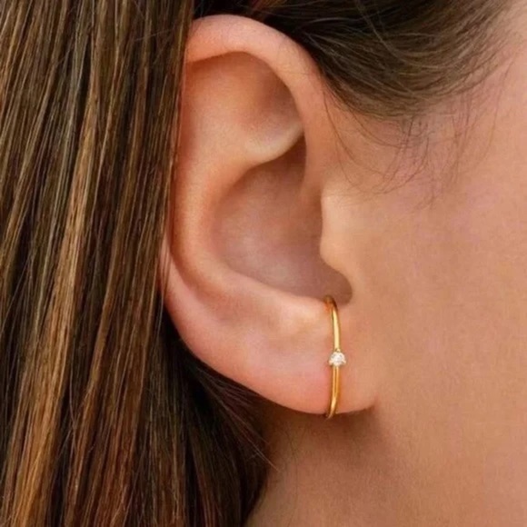 Jewelry - 𝅺gold Rhinestone Ear Cuff Stud Earrings